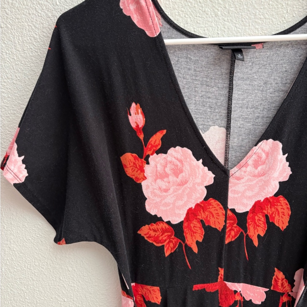 Who What Wear Black Maxi Dress with Red and Pink Floral Design, Small